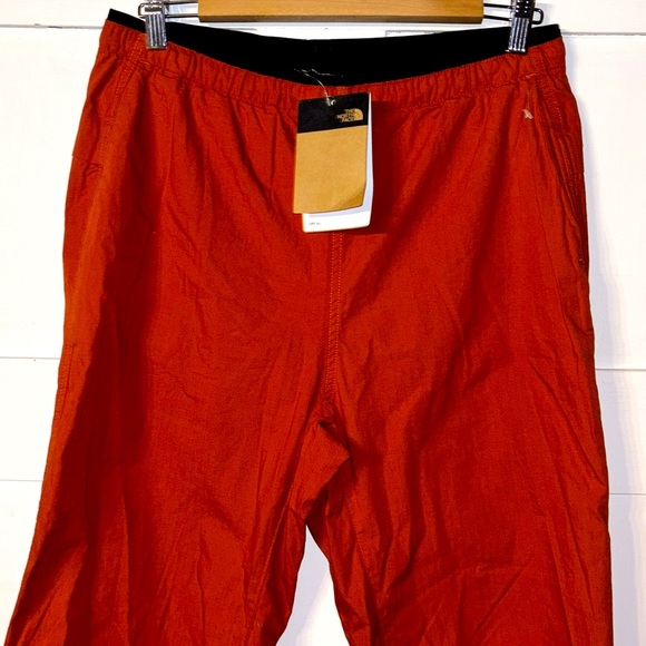 The North Face Hiking Pants Pockets Drawstring Waist Route set Crop Size M New - Picture 3 of 10